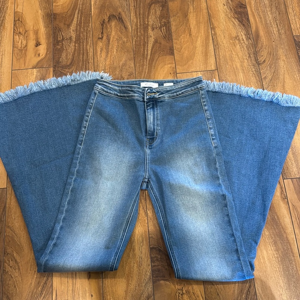 Women’s KanCan Signature Jeans